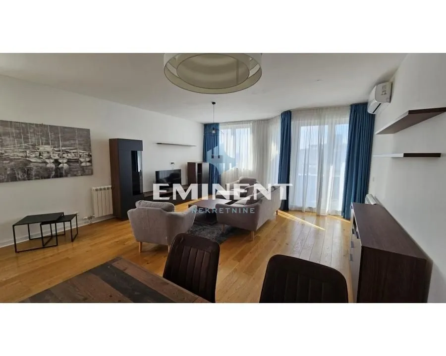 Izdavanje, trosoban stan, 92m², Tašmajdan, Palilula Sve Podlokacije