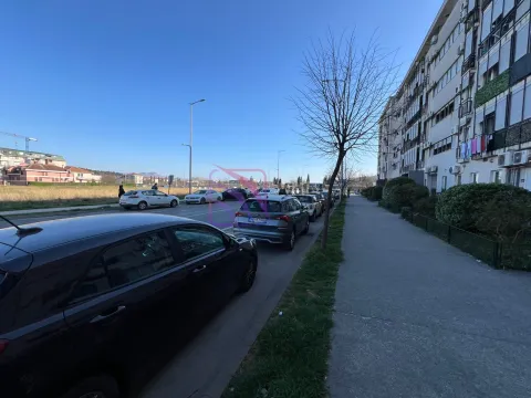 Rent, four bedroom apartment, 125m², City Kvart, Podgorica - image 28