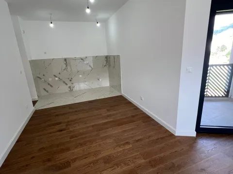 Sale, two bedroom apartment, 64m², Centar, Bar - image 3