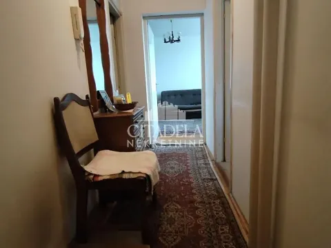 Sale, one bedroom apartment, 38m², Konjarnik, Voždovac Sve Podlokacije - image 2