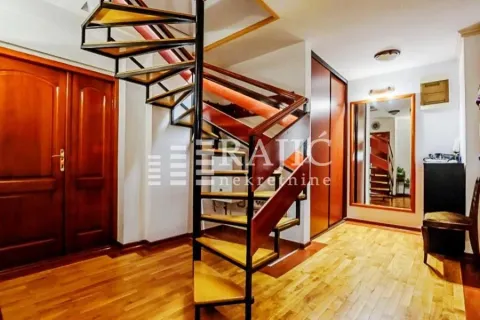 Sale, four bedroom apartment, 105m², Stari Grad, Beograd - image 6