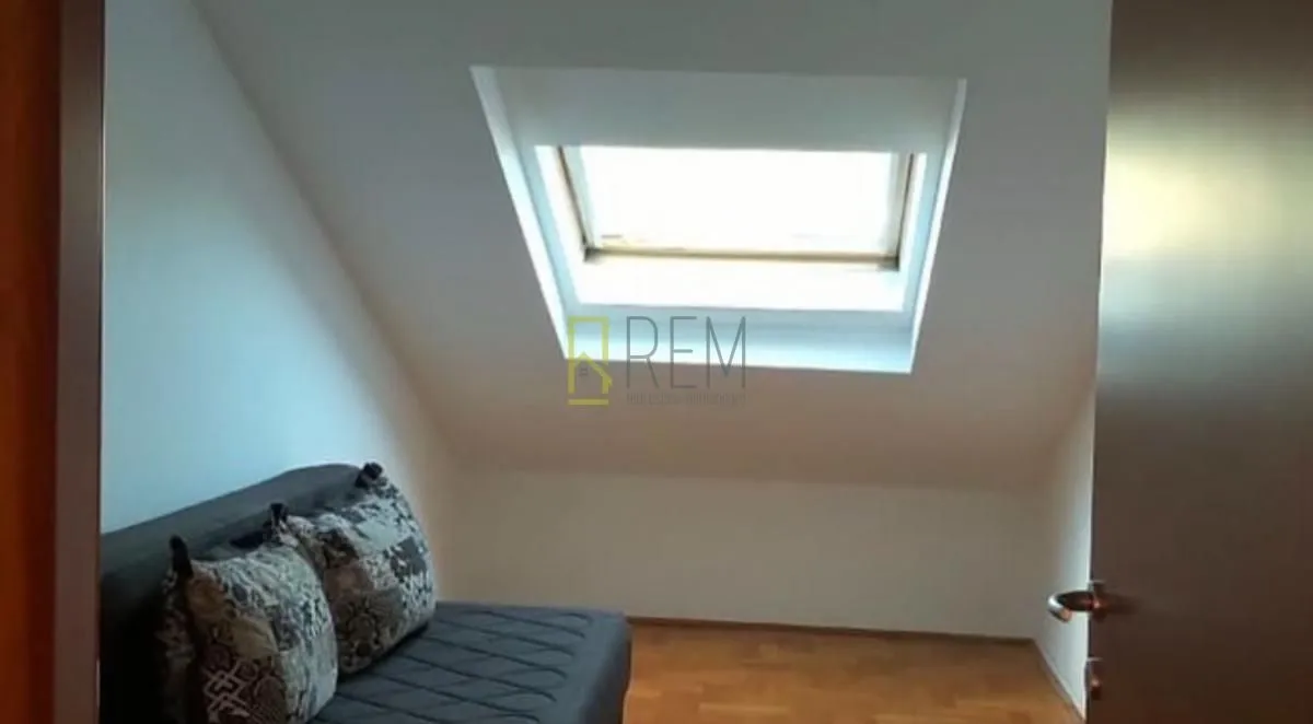 Rent, two bedroom apartment, 77m², Zagorič, Podgorica