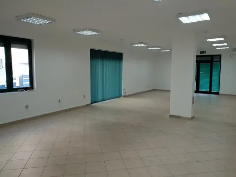 Rent, office space, 85m², Preko Morače, Podgorica - image 7