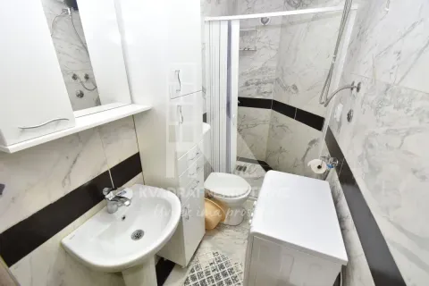Rent, one bedroom apartment, 37m², Drač, Podgorica - image 7