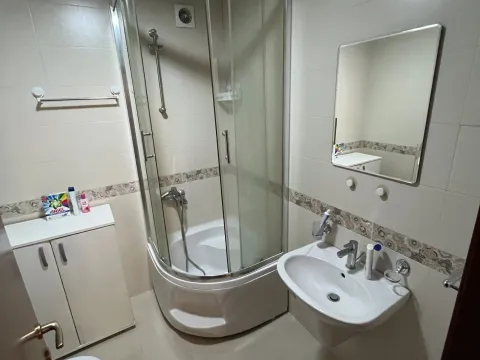 Sale, one bedroom apartment, 51m², City Kvart, Podgorica - image 9