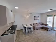 Stan-na-dan, jednosoban stan, 50m², Bečići, Budva - image 2