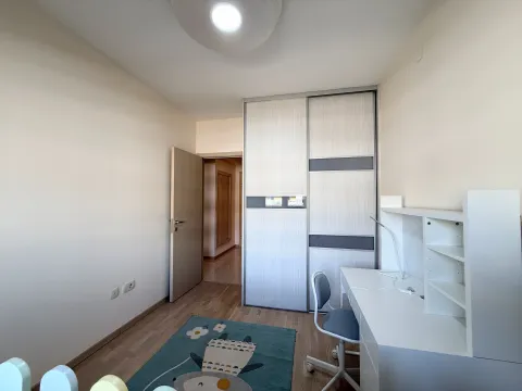 Sale, two bedroom apartment, 71m², City Kvart, Podgorica - image 9