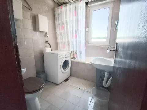 Izdavanje, stan, 30m², Blok 6, Podgorica - image 6