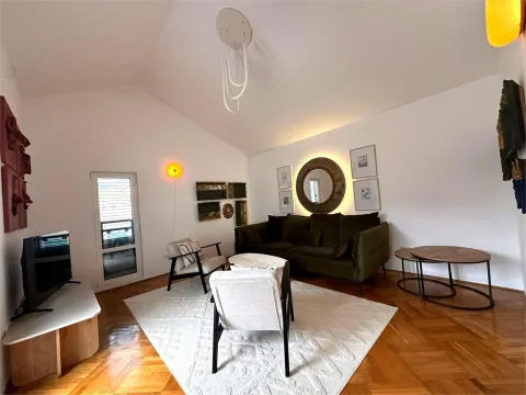 Prodaja, dvosoban stan, 97m², Dobrota, Kotor - image 7
