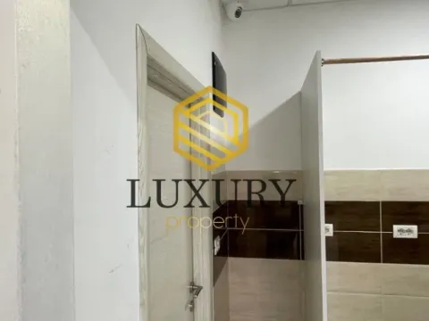 Rent, office space, 45m², City Kvart, Podgorica - image 5