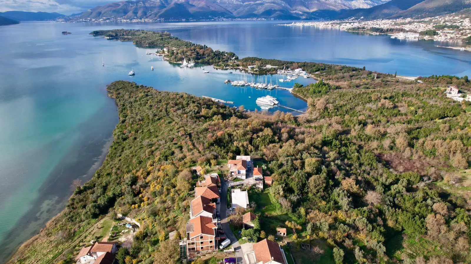 Prodaja, plac, 3789m², Tivat, Crna Gora