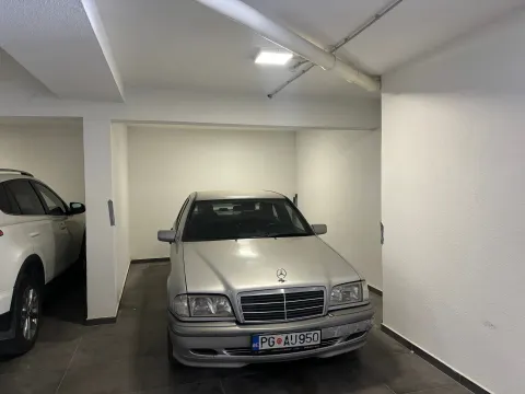 Izdavanje, dvosoban stan, 65m², Pržno, Budva - image 11