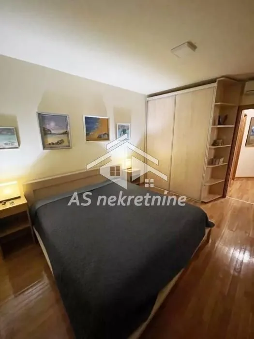 Rent, three bedroom apartment, 95m², Autokomanda, Voždovac Sve Podlokacije