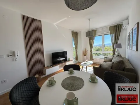 Rent, one bedroom apartment, 42m², Novo naselje, Novi Sad - image 4