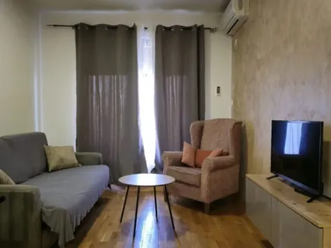 Izdavanje, jednosoban stan, 48m², Zabjelo, Podgorica - image 2