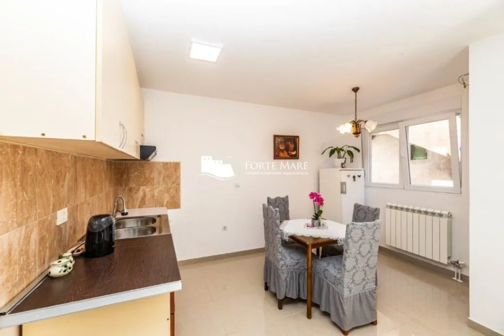 Prodaja, jednosoban stan, 45m², Ratiševina, Herceg Novi