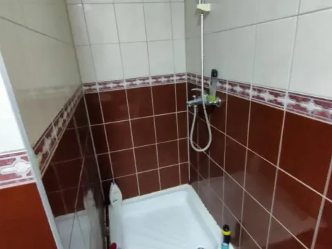 Prodaja, kuća, 181m², Sremska Kamenica, Petrovaradin - image 17