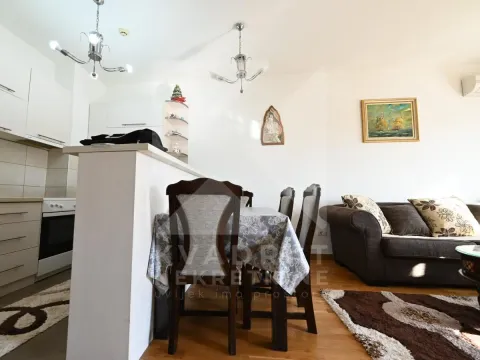 Izdavanje, jednosoban stan, 51m², City Kvart, Podgorica - image 3
