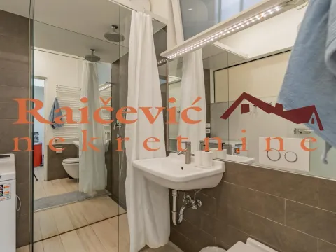 Sale, four bedroom apartment, 82m², Stari Grad, Beograd - image 18