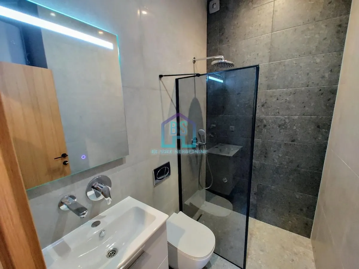 Prodaja, jednosoban stan, 32m², Centar, Novi Sad
