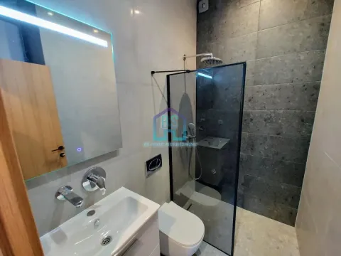 Prodaja, jednosoban stan, 32m², Centar, Novi Sad - image 23