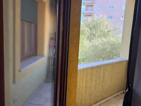 Izdavanje, jednosoban stan, 45m², Stari Aerodrom, Podgorica - image 6
