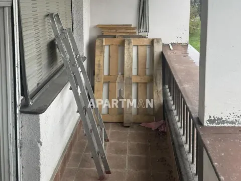 Prodaja, trosoban stan, 76m², Savski Venac, Beograd - image 16