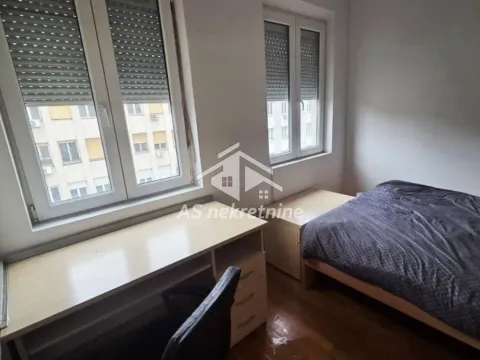 Rent, three bedroom apartment, 65m², Stari Grad, Beograd - image 11