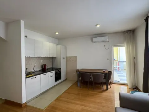 Rent, one bedroom apartment, 38m², Budva okolina, Budva - image 3
