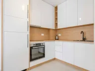 Izdavanje, jednosoban stan, 34m², Bečići, Budva - image 6