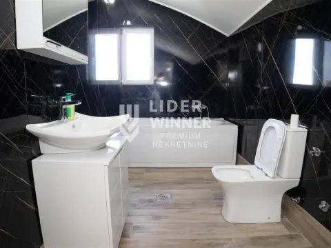 Izdavanje, četvorosoban stan, 125m², Cerak, Beograd - image 11