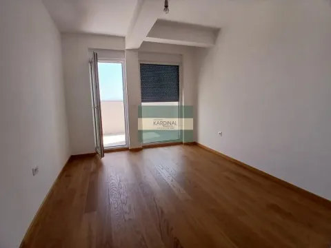 Prodaja, trosoban stan, 69m², Sarina Medja, Jagodina - image 6
