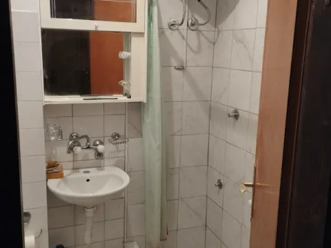 Rent, two bedroom apartment, 42m², Stari Aerodrom, Podgorica - image 15