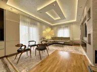 Izdavanje, dvosoban stan, 80m², Stara Varoš, Podgorica - image 1