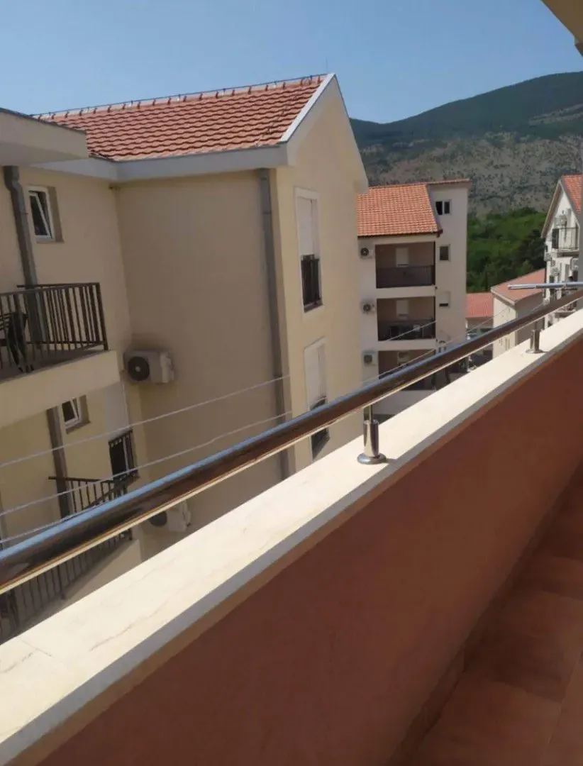 Prodaja, dvosoban stan, 55m², Igalo, Herceg Novi