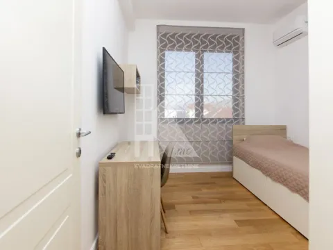 Izdavanje, trosoban stan, 95m², Kruševac, Podgorica - image 12