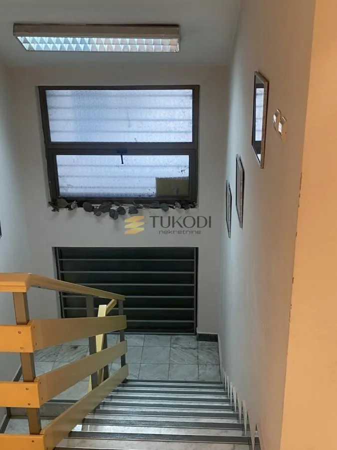 Rent, office space, 120m², Satelit, Novi Sad Sve Podlokacije