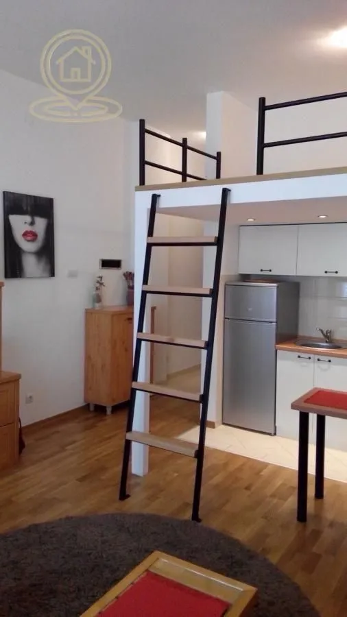 Izdavanje, jednosoban stan, 33m², Novi Sad, Srbija