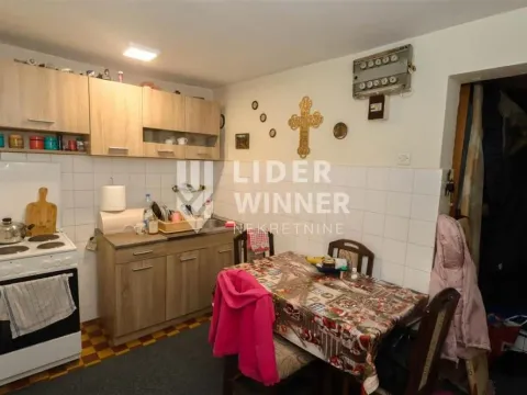 Prodaja, kuća, 168m², Sremčica, Beograd - image 8