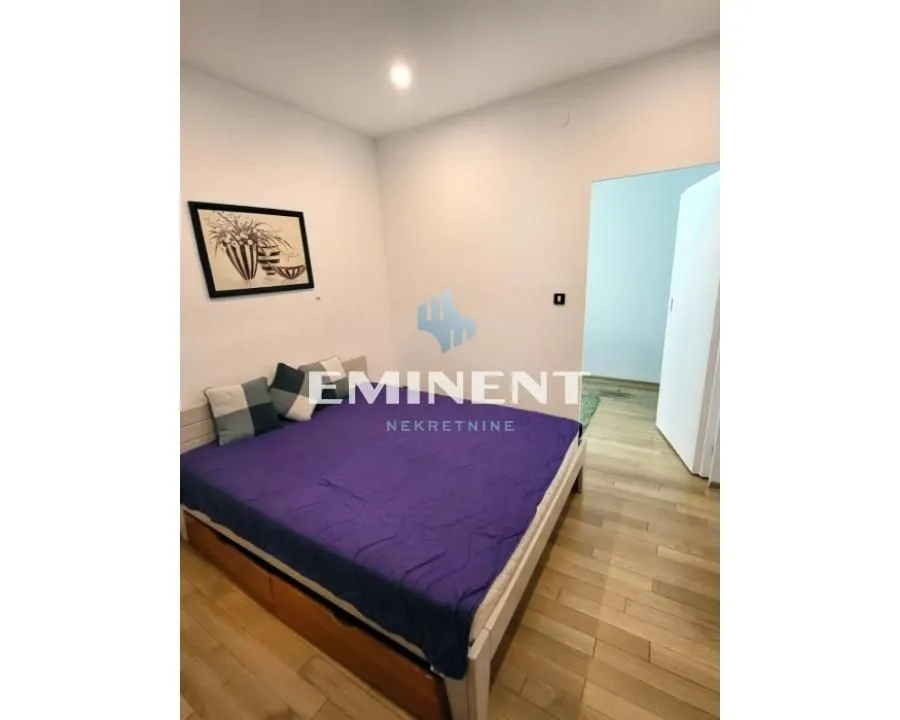 Rent, apartment, 45m², Stari Grad, Beograd