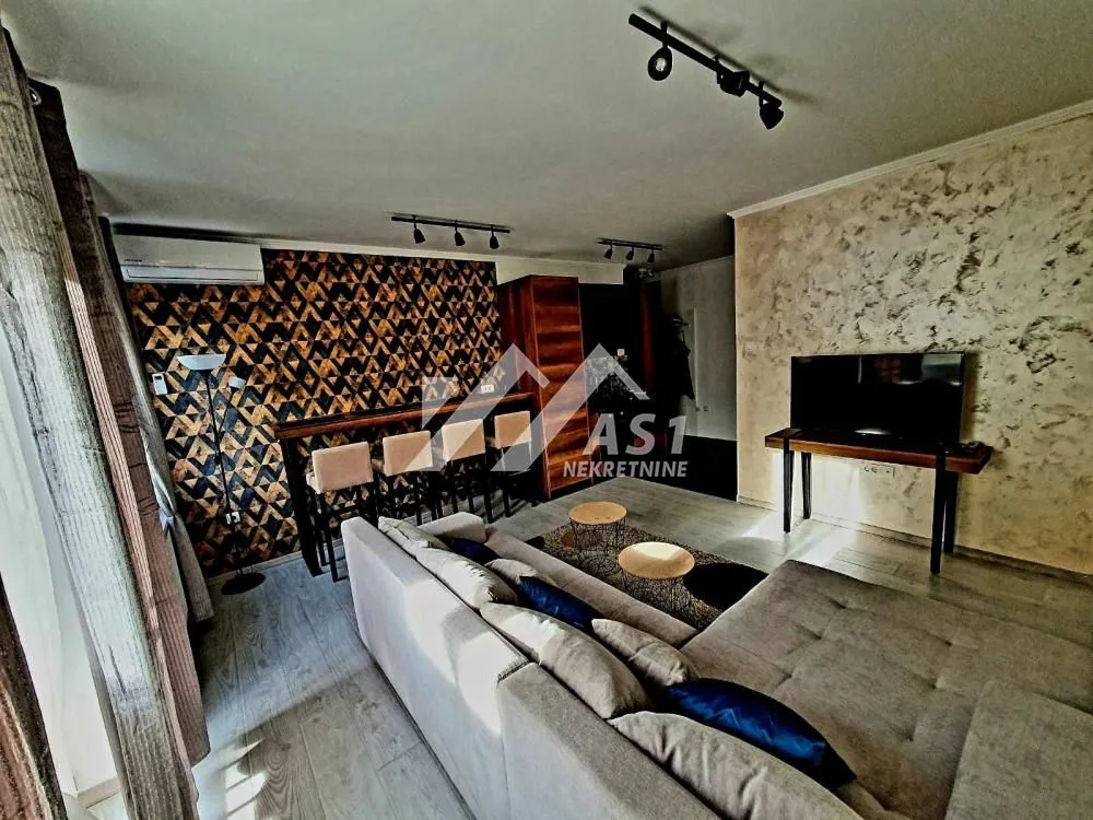 Izdavanje, dvosoban stan, 57m², Novi Sad Sve Podlokacije, Novi Sad