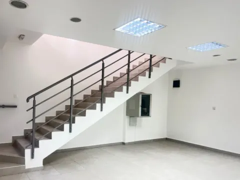 Rent, office space, 100m², Tološka šuma, Podgorica - image 6