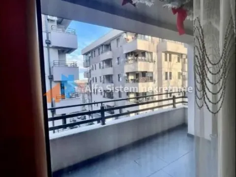 Izdavanje, trosoban stan, 55m², Kluz, Zvezdara Sve Podlokacije - image 7