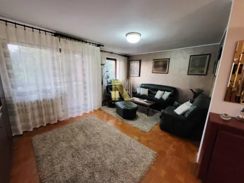 Prodaja, trosoban stan, 83m², Telep, Novi Sad Sve Podlokacije - image 1