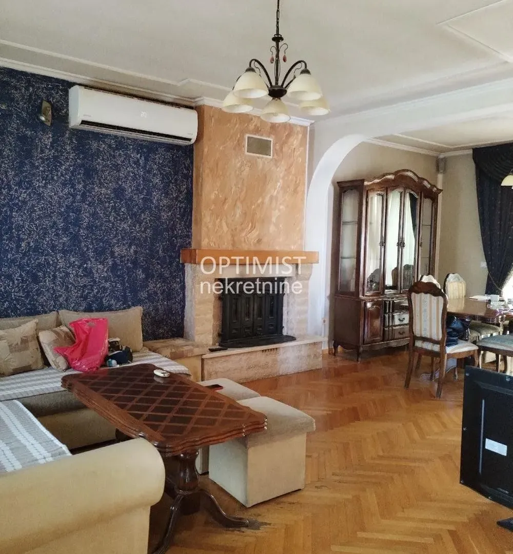 Sale, house, 263m², Ledine, Beograd