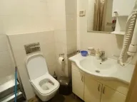 Izdavanje, jednosoban stan, 47m², City Kvart, Podgorica - image 13