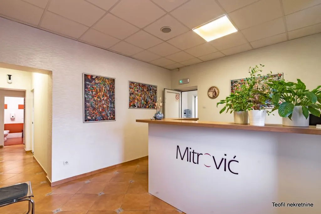 Sale, office space, 104m², Zemun Cara Dušana, Zemun Sve Podlokacije