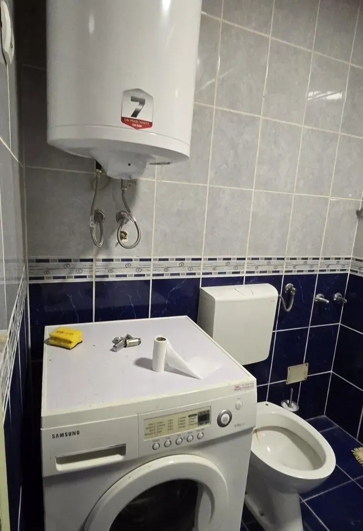 Izdavanje, dvosoban stan, 52m², Grbavica, Novi Sad Sve Podlokacije