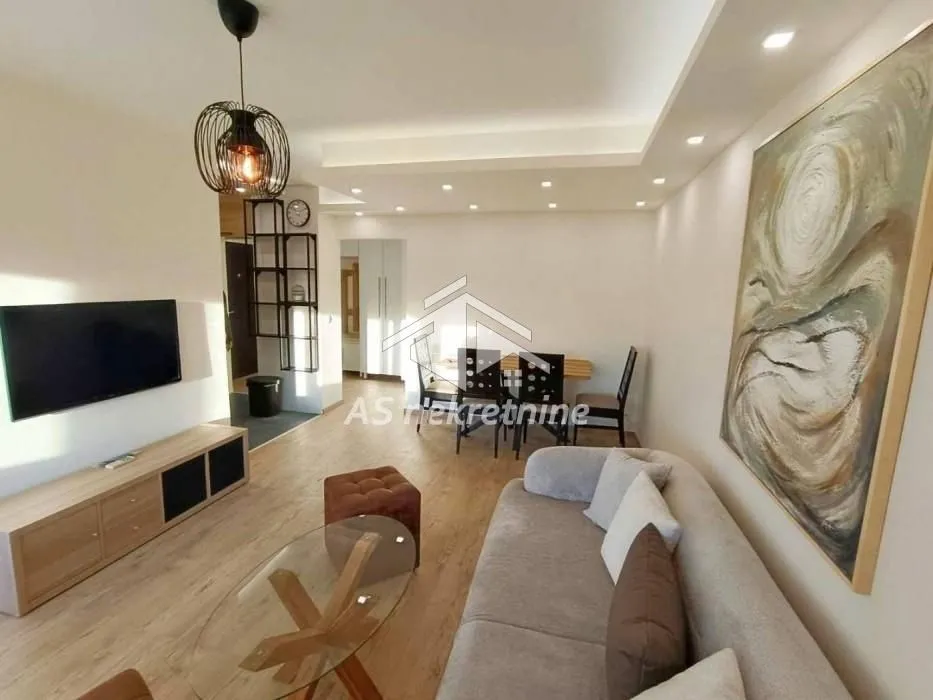 Izdavanje, stan, 45m², Stari Merkator, Novi Beograd Sve Podlokacije