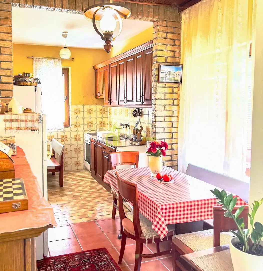 Sale, house, 102m², Danilovgrad, Crna Gora